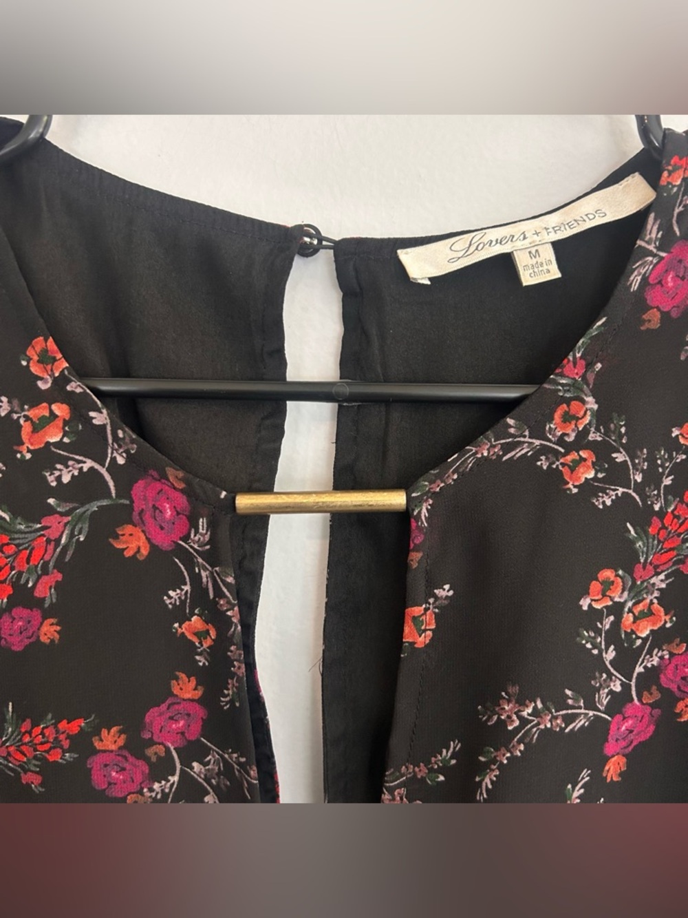 Lover's + Friends Lana Moody Floral Flowy Deep V Keyhole Mini Dress Size Medium - Picture 4 of 13